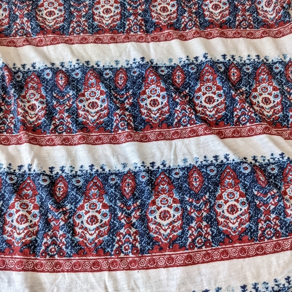 Lucky Brand Rounded Hem Printed Boho Tee Shirt Small - Picture 2 of 6